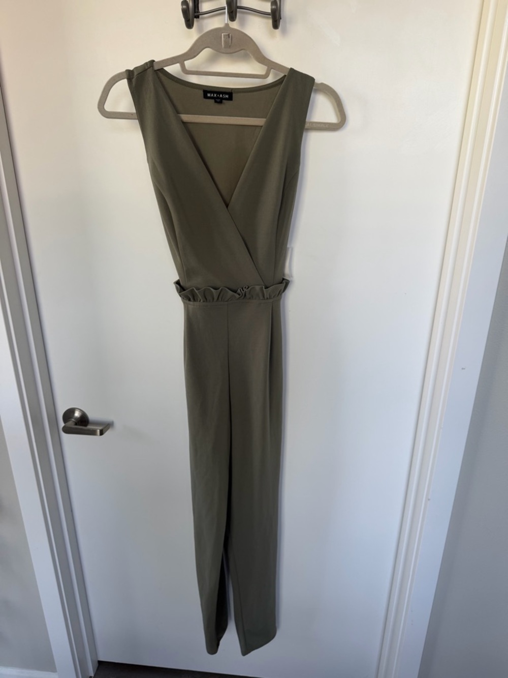 Olive Green Sleeveless Jumpsuit